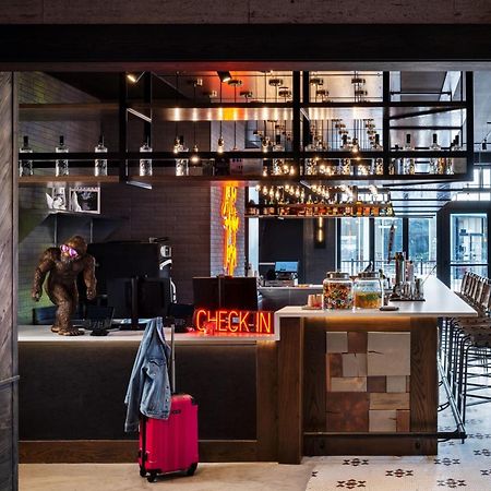 Hotel Moxy Springfield Downtown Exterior foto