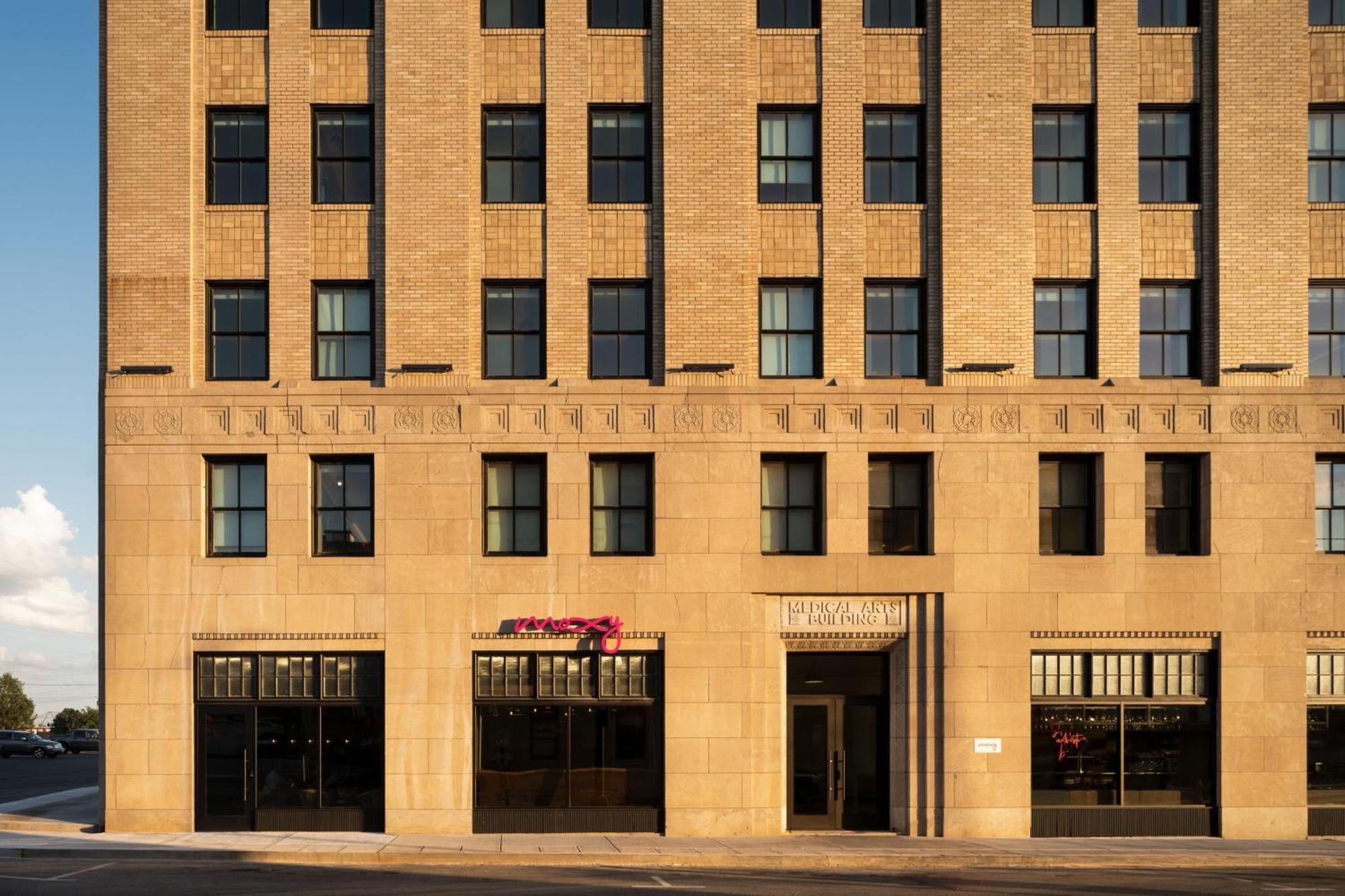 Hotel Moxy Springfield Downtown Exterior foto
