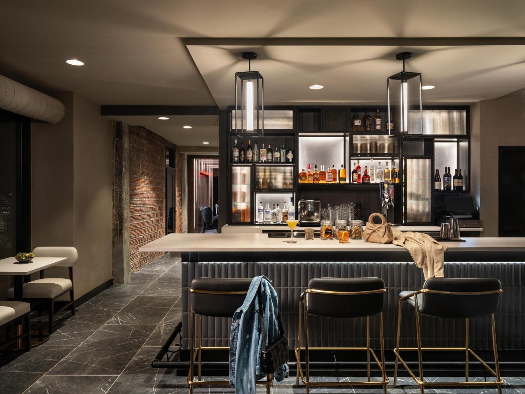 Hotel Moxy Springfield Downtown Exterior foto